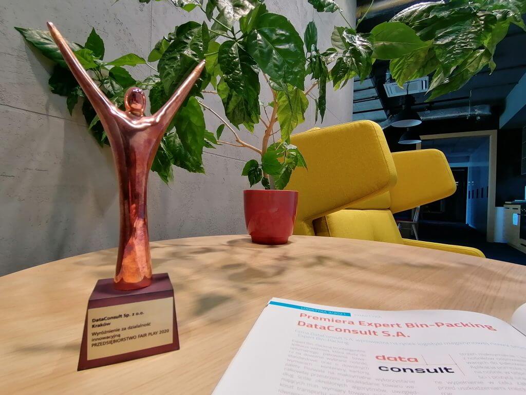 Statuetka Fair Play